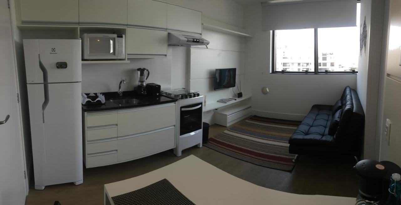 609-Apartamento Encantador, Com 1 Vaga De Garagem, Todo Mobiliado E Decorado, Edificio Com Academia, Lavanderia, Excelente Localizacao No Reboucas, Proximo Ao Batel E Centro Куритиба Экстерьер фото